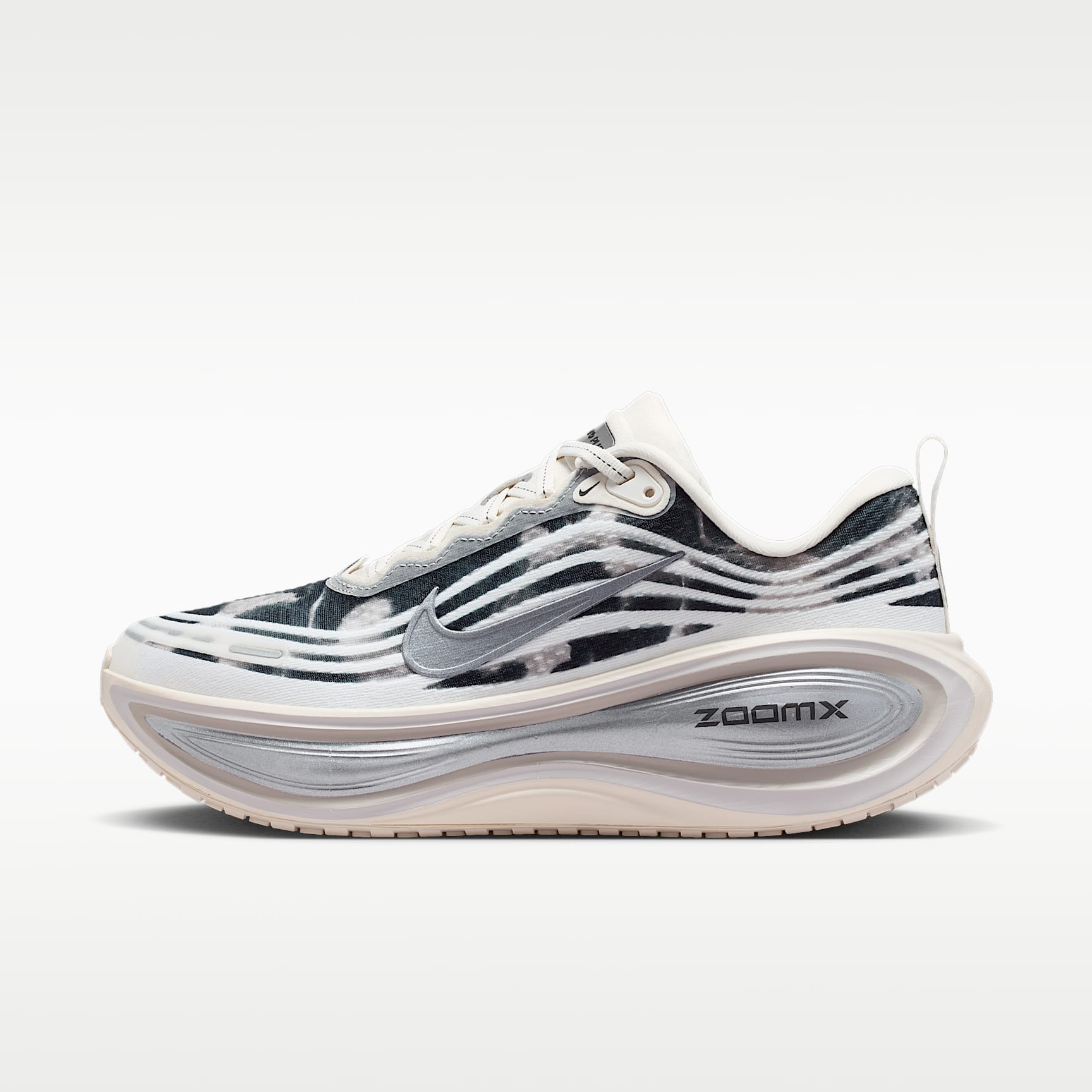 Nike Vomero Plus SE Women's Road Running Shoes. Nike CH
